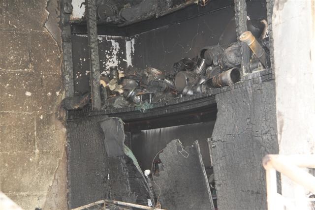 وفاة 5 أشخاص في حريق بمبنى بالرفاع الشرقي  (شاهد الصور)