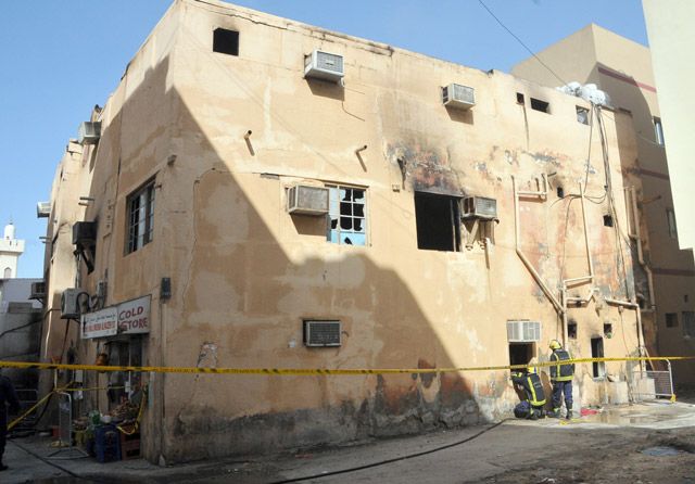 السلطات الأمنية فرضت طوقاً في محيط مبنى سكن العمال