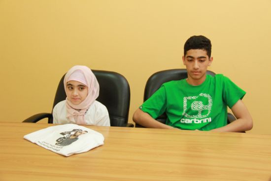 ابنا هشام الصباغ: ليس لنا إلا والدنا والحياة صعبة من دونه - تصوير : محمد المخرق