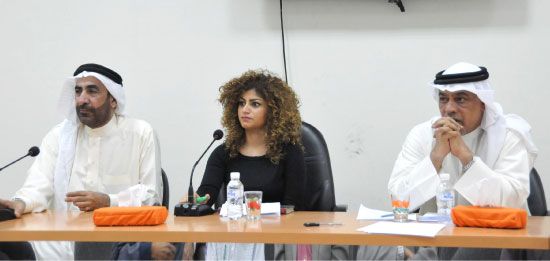 المتحدثون في منتدى «وعد» عن إسقاط الجنسية البحرينية