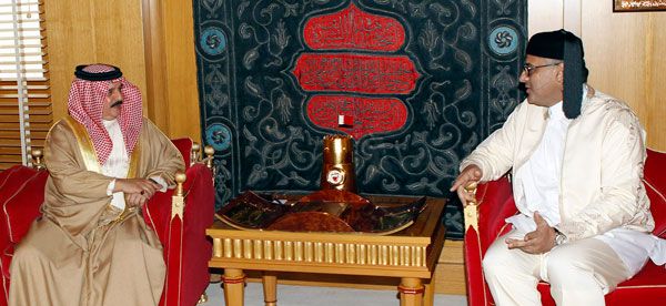 جلالة الملك يتسلم أوراق اعتماد السفير الليبي