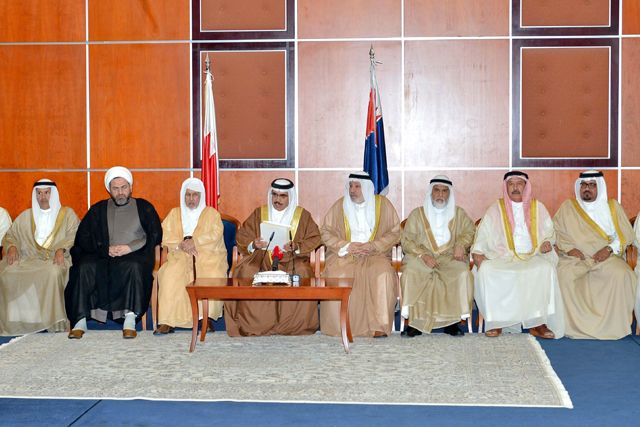 لقاء وزير الداخلية بأعضاء المجلس الأعلى للشئون الإسلامية والمحافظين ومديري مديريات الشرطة وعدد من علماء الدين أمس