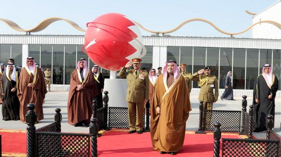 سمو ولي العهد لدى افتتاحه معرض البحرين الدولي للطيران أمس