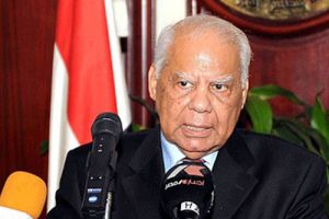 الببلاوي يعتبر أن الملف الأمني هو الخطوة الأولى للتعاون الاقتصادي بين مصر وليبيا
