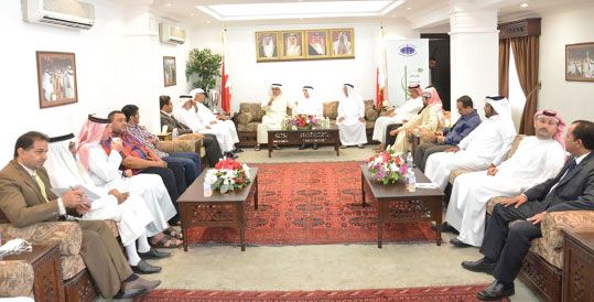 رواد المجلس أشادوا بسحب الشكوى العمالية ضد البحرين من منظمة العمل الدولية