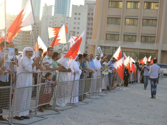 عشرات البحرينيين اعتصموا أمام مبنى الأمم المتحدة أمس تضامناً مع ضحايا التعذيب