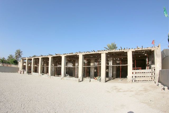 جامع بوري الذي يجرى ترميمه حالياً - تصوير : محمد الجدحفصي