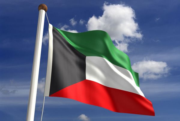 الخارجية الكويتية  تتخذ إجراءات قضائية ضد إساءة الدويلة لولي عهد أبوظبي   دولية - صحيفة الوسط البحرينية - مملكة البحرين