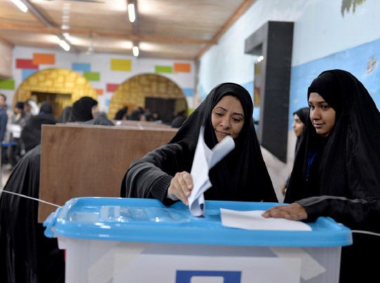 المرأة كان لها حضورها في انتخابات الجمعية-تصوير أحمد ال حيدر