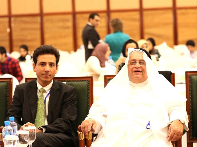 كريم الشكر مشاركاً في المؤتمر