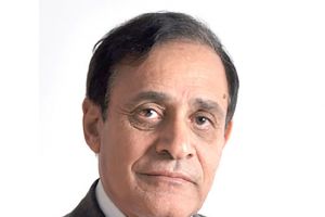 شوقي محمد الدلال