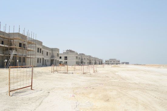 الشراكة بين «نسيج» ووزارة الإسكان تشمل بناء 2817 وحدة سكنية - تصوير محمد المخرق
