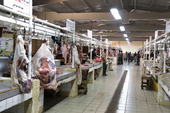 كميات من اللحوم المبردة قابلها استمرار العزوف من المستهلكين