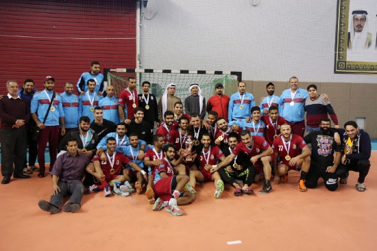 فريق الشباب بطل الدورة التنشيطية لكرة اليد