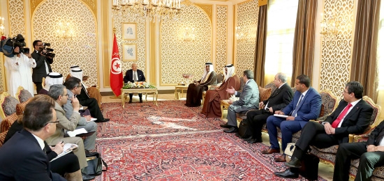 اللقاء الصحفي الذى عقده للرئيس التونسي صباح أمس الاربعاء