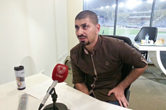 عمر عبدالسميع معلق البحرين الرياضية