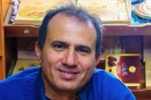 ﻿عمر نايف