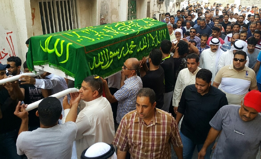 ﻿جموعٌ شاركت في تشييع جثمان الشاب حسين جنوح