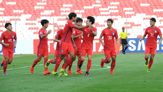 ﻿فرحة لاعبي كوريا الجنوبية تكررت 3 مرات
