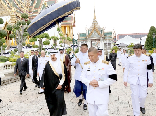 ﻿سمو رئيس الوزراء يقدم التعازي في وفاة ملك تايلند