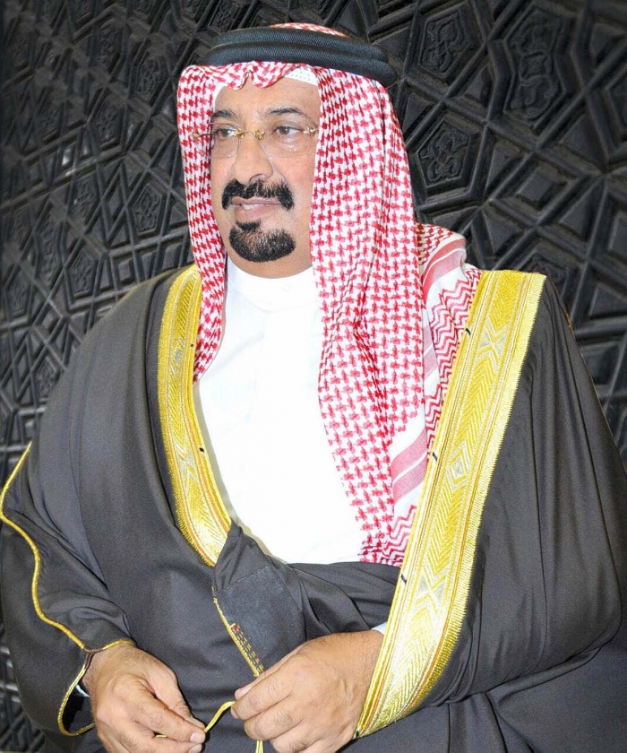 الشيخ أحمد بن علي رئيس نادي المحرق