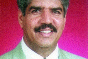 مصطفى السيد