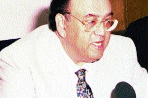 غازي القصيبي