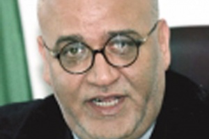 صائب عريقات