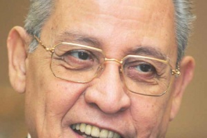 علي العطاس