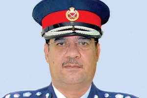 طارق بن دينه