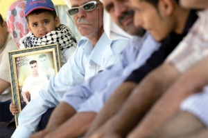الفجوة تزداد اتساعا بين «فتح» و «حماس»