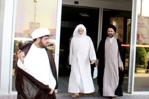 الشيخ عيسى قاسم غادر المستشفى