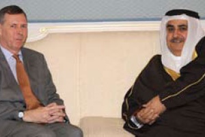 «الخارجية»: الشيخ خالد  التقى السفير البريطاني وأكدا عمق العلاقات
