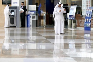 دبي القابضة للعمليات التجارية تمدد أجل قرض بقيمة 555 مليون دولار