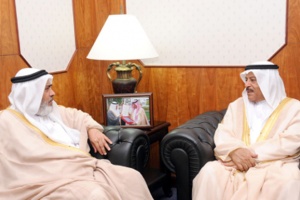 الصالح والظهراني يستعرضان أهم موضوعات الساحة المحلية