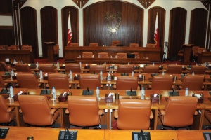 أزمة القوائم الانتخابية  تلاحق الجمعيات السياسية