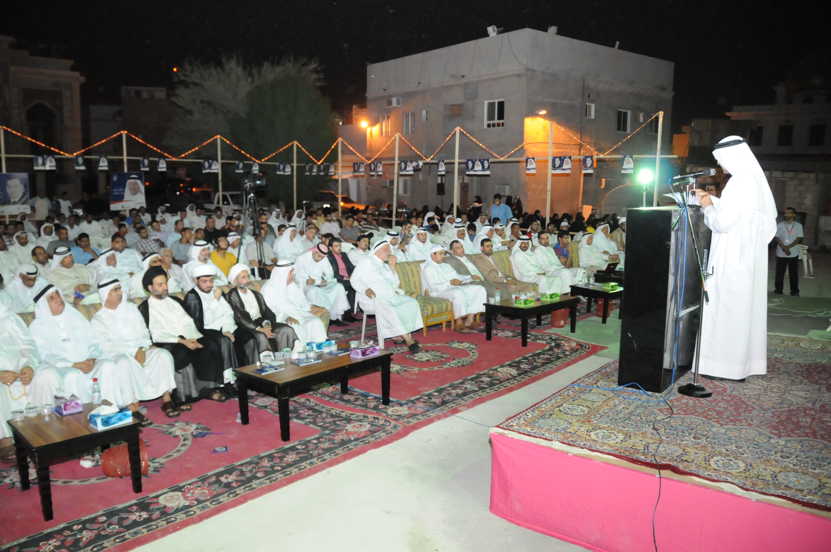 خيمة سيد جميل وصادق البصري