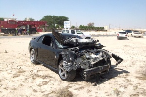 إصابة بحرينيين وآسيوي  في تصادم مركبتين بالصخير