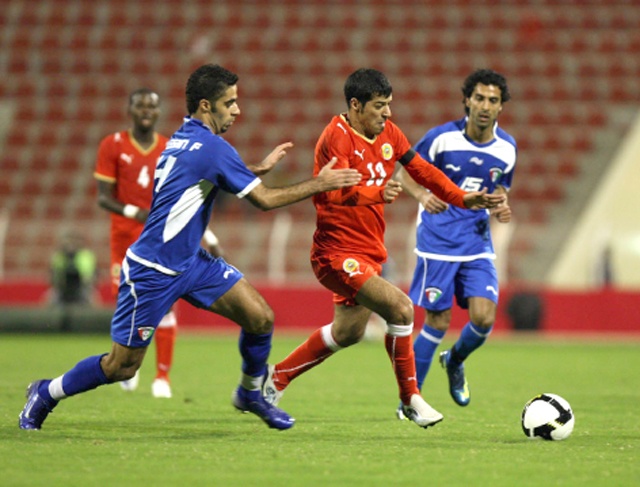 من لقاء الكويت والبحرين في خليجي 19 بعُمان
