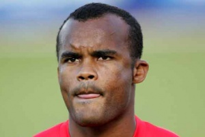 الأهلي المصري يصرف النظر عن التعاقد مع الأنجولي فلافيو