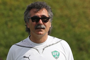 مدرب أوزبكستان يتمنى ملاقاة قطر في نهائي كأس آسيا