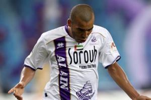 العاجي توني بديلا لكيم في العربي القطري