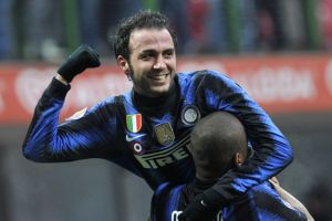 نابولي يواصل مطاردة ميلان وباتزيني ينقذ إنتر ميلان