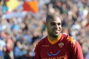 أدريانو يصل إلى روما متأخرا ثلاثة أيام 