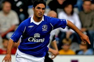 الإصابة تبعد آرتيتا عن إيفرتون عدة أسابيع