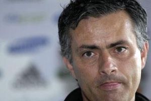  مورينيو يتوقع ان يلعب مواطنه رونالدو ضد ليون الاربعاء