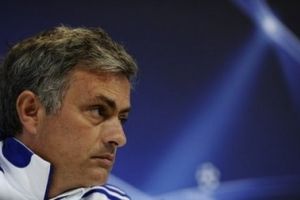 مورينهو: كنت على وشك تدريب منتخب انجلترا