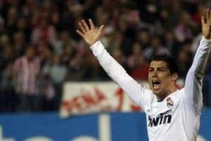 رونالدو يتدرب سبع ساعات يوميا للمشاركة أمام توتنهام