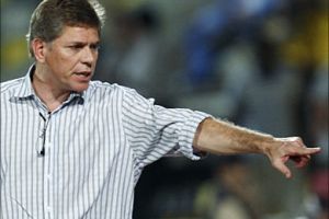 ايقاف مدرب الريان مباراتين وتغريمه 55 الف دولار