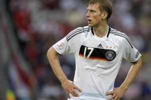 ميرتساكر قد يرحل عن فيردر بريمن هذا الصيف 